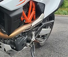 2020 KTM SMC