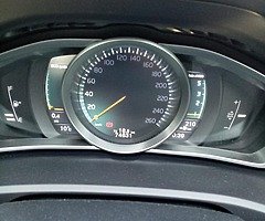 Volvo V40 - Image 7/9