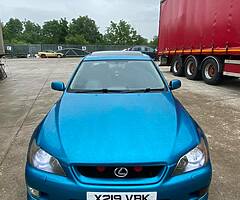 2000 Lexus IS 200 - Image 5/9