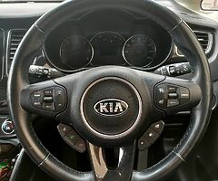 2015 Kia Carens 7 seater 1.7