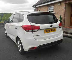 2015 Kia Carens 7 seater 1.7 - Image 3/8