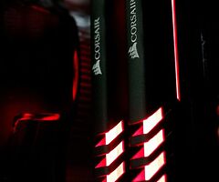 Gaming PC & Monitor - Ryzen 5, RX 590, 16GB RAM