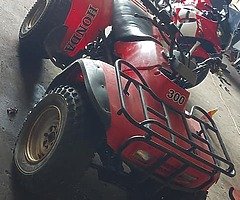 300cc big red 2wd
