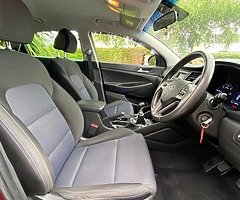 Hyundai Tucson - Image 6/10