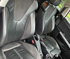 2011 SEAT Leon - Image 9/10