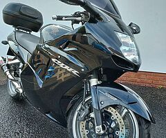 2005 Honda CBR
