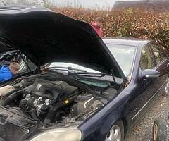 Breaking Mercedes S class 3.2 petrol