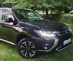 2016 MITSUBISHI OUTLANDER GX4 HYBRID