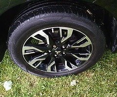 2016 MITSUBISHI OUTLANDER GX4 HYBRID - Image 6/10