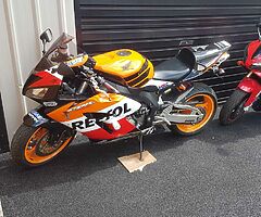 2005 Honda CBR - Image 4/5