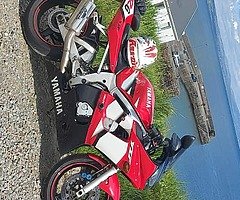 2002 r6 - Image 9/10