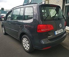 142 VW Touran 1.6tdi/7 seater/FSH/New NCT - Image 9/10