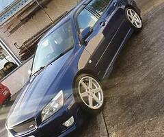 Plastic kitted toyota altezza 4 Clyinder beams