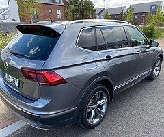 2018 Volkswagen Tiguan R line model All space 7 seater manual transmission