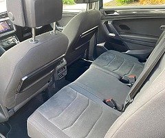 2018 Volkswagen Tiguan R line model All space 7 seater manual transmission - Image 5/10