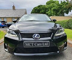 2017 Lexus  CT 200h 1.8 Sport PLUS PACK - Image 3/10