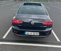 Volkswagen Passat Gt 2016 - Image 4/10
