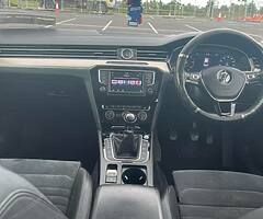 Volkswagen Passat Gt 2016 - Image 6/10