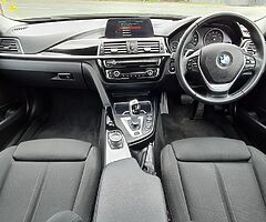 2018 BMW 3 Series - Image 3/10