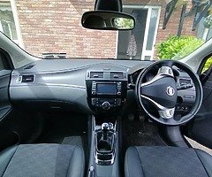 Nissan Pulsar - Image 4/10