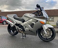 1998 Honda VFR
