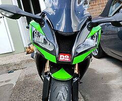 2011 Kawasaki ZX10r - Image 8/10