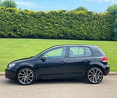2011 Volkswagen Golf - Image 4/10