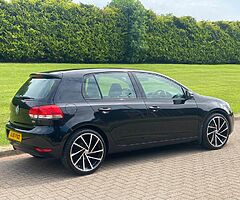 2011 Volkswagen Golf - Image 10/10