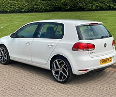 2012 Volkswagen Golf - Image 6/10