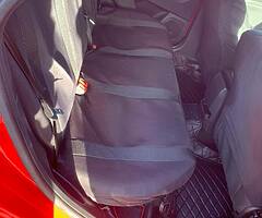 Ford Focus 162 - Image 7/10