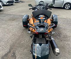 Bombardier Can-am Spyder RSS 2012 - Image 3/5