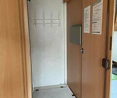 Campervan Fiat Ducato - Image 8/10