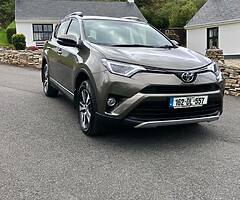 Toyota RAV4 2.0D4D Luna