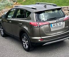 Toyota RAV4 2.0D4D Luna - Image 6/9