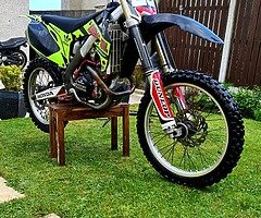 2010 CRF450 - Image 3/4