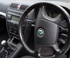 Skoda octavia 1.4 petrol /2006 - Image 5/10