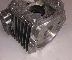 KT100 Engine parts - Image 8/10