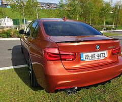 2019 BMW series 3 - Image 4/10