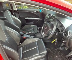 2011 SEAT Leon - Image 8/10