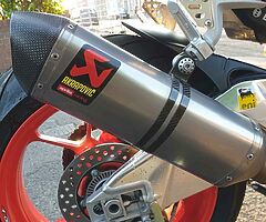 2016 Aprilia RSV4