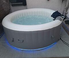 6 person hot tub - Image 4/4