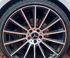 E220 AMG Line Night Edition - Image 6/10