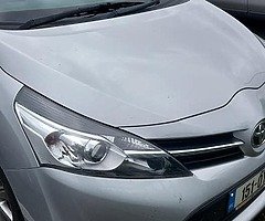 7 seater Toyota Verso - Image 5/8