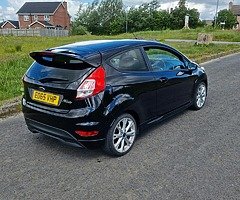 Ford fiesta 2015 1.5 tdci zetec S