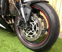 2017 Triumph Street Triple - Image 8/10