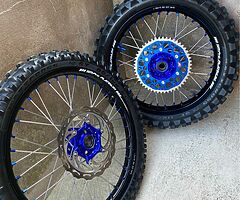 Motocross wheels
