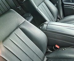 E220d - Image 4/6