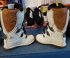 Kids wulfsport motocross boots