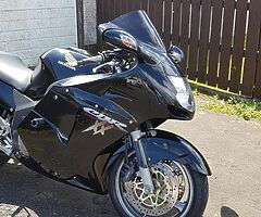 2003 Honda CBR - Image 3/4