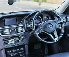 2013 Mercedes-Benz E-Class - Image 5/10